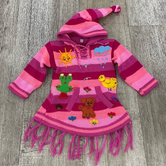 Other - Peruvian Girls Nature Scene Pull Over Hooded Sweater